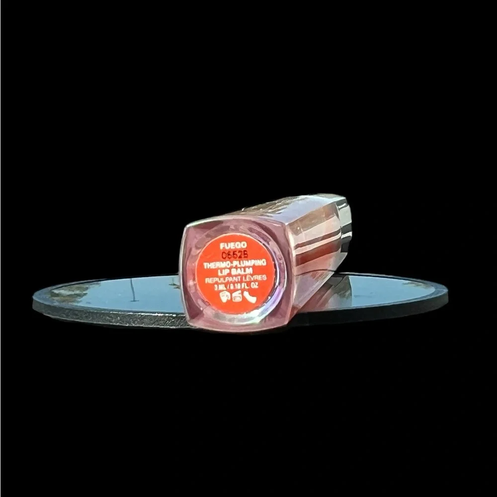Huda Beauty Spicy Silk Plumping Balm